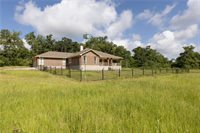 4074 Bucksnort Road, Franklin, TX 77856