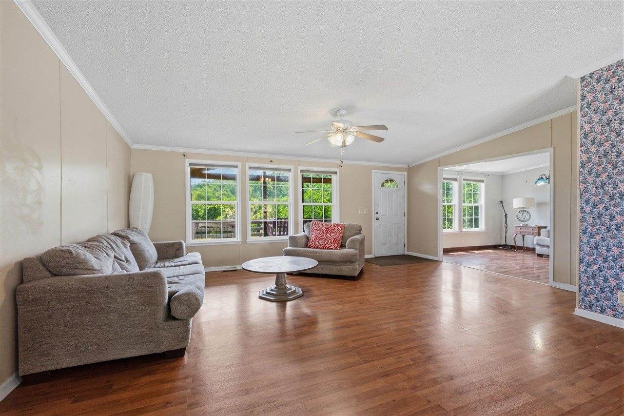 146 Mercer Road, Bowling Green, KY 42101