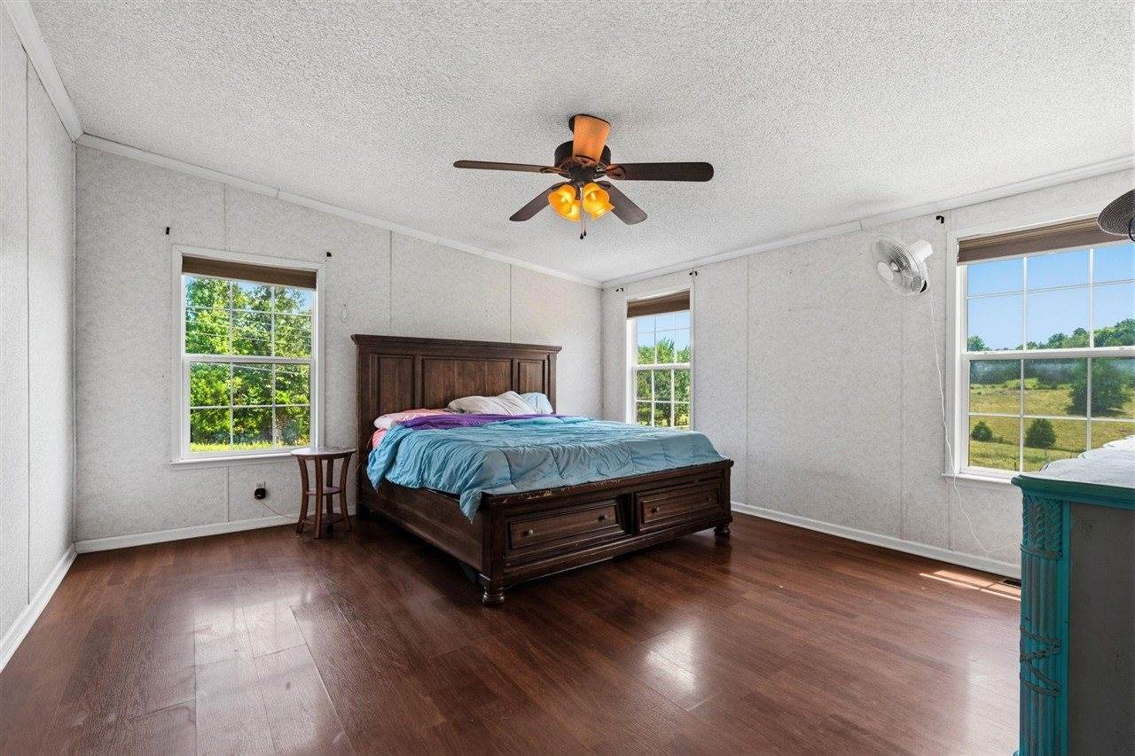 146 Mercer Road, Bowling Green, KY 42101