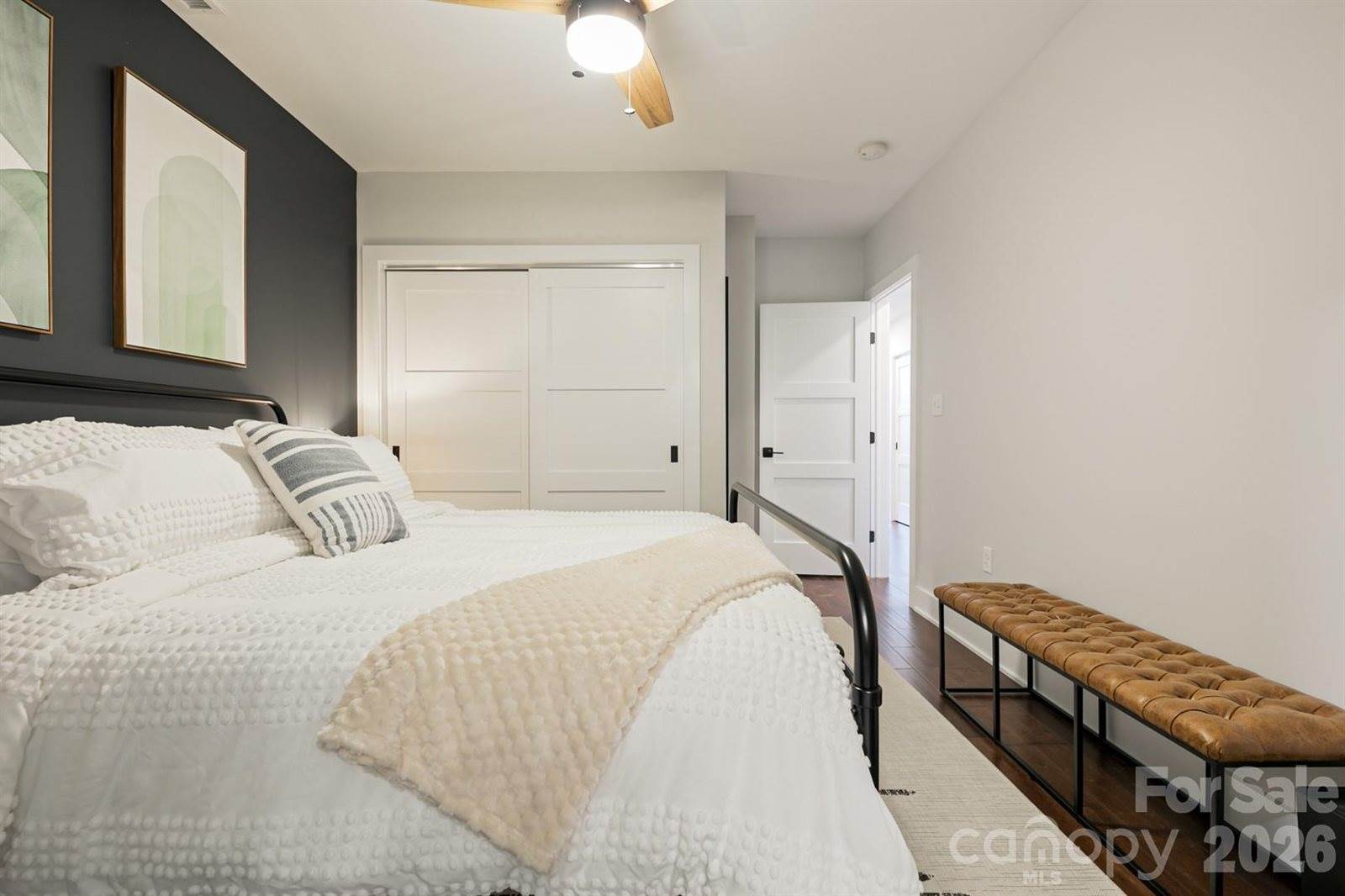 122 College Street, Asheville, NC 28801