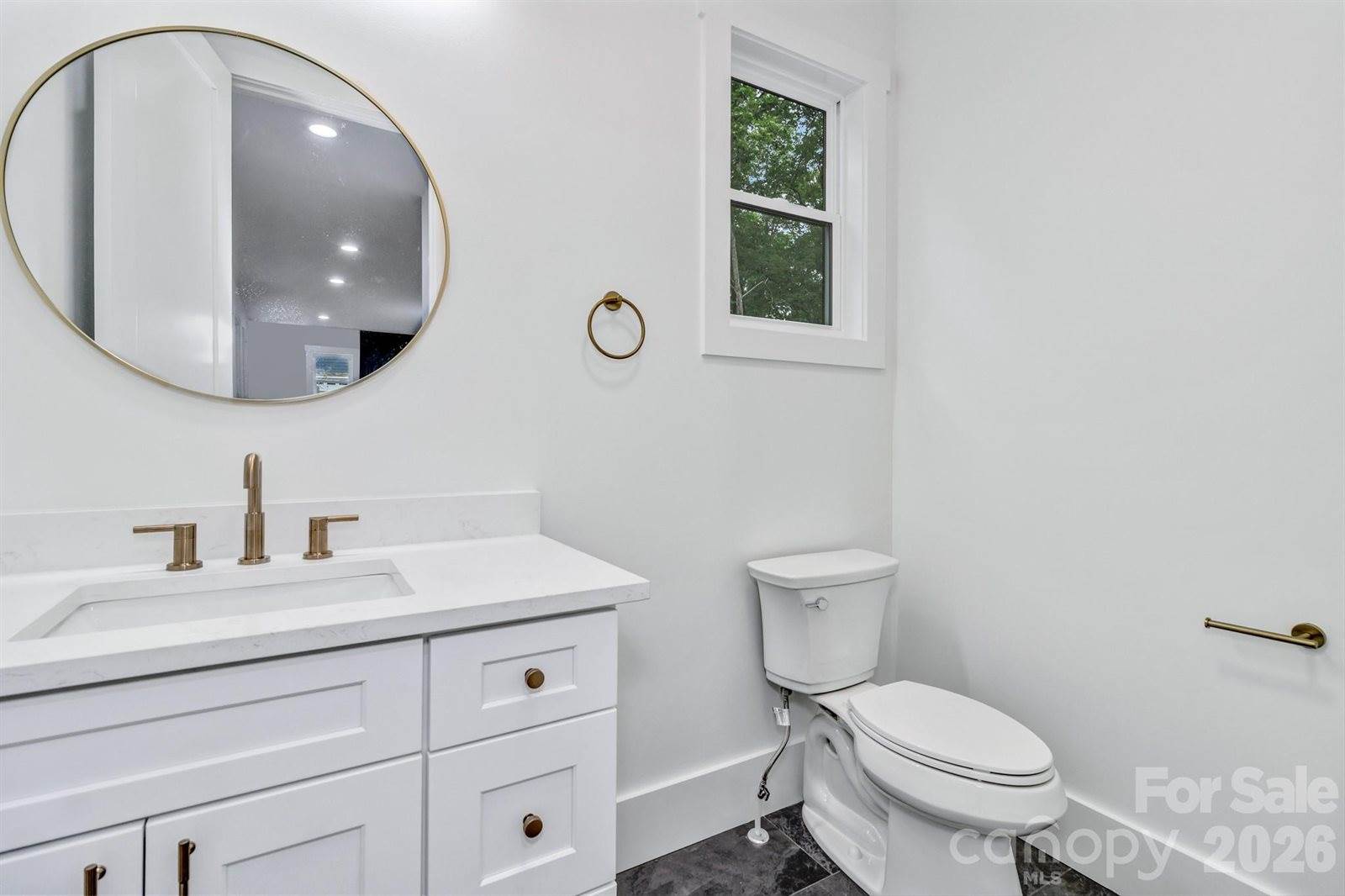 80 Goldenwood Lane, Mills River, NC 28759