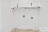 80 Goldenwood Lane, Mills River, NC 28759