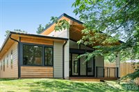 6 Sandhurst Drive, Asheville, NC 28806