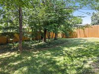 6 Sandhurst Drive, Asheville, NC 28806