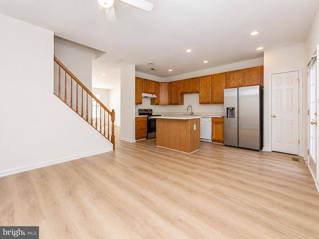 2456 Covered Wagon Court, Herndon, VA 20171