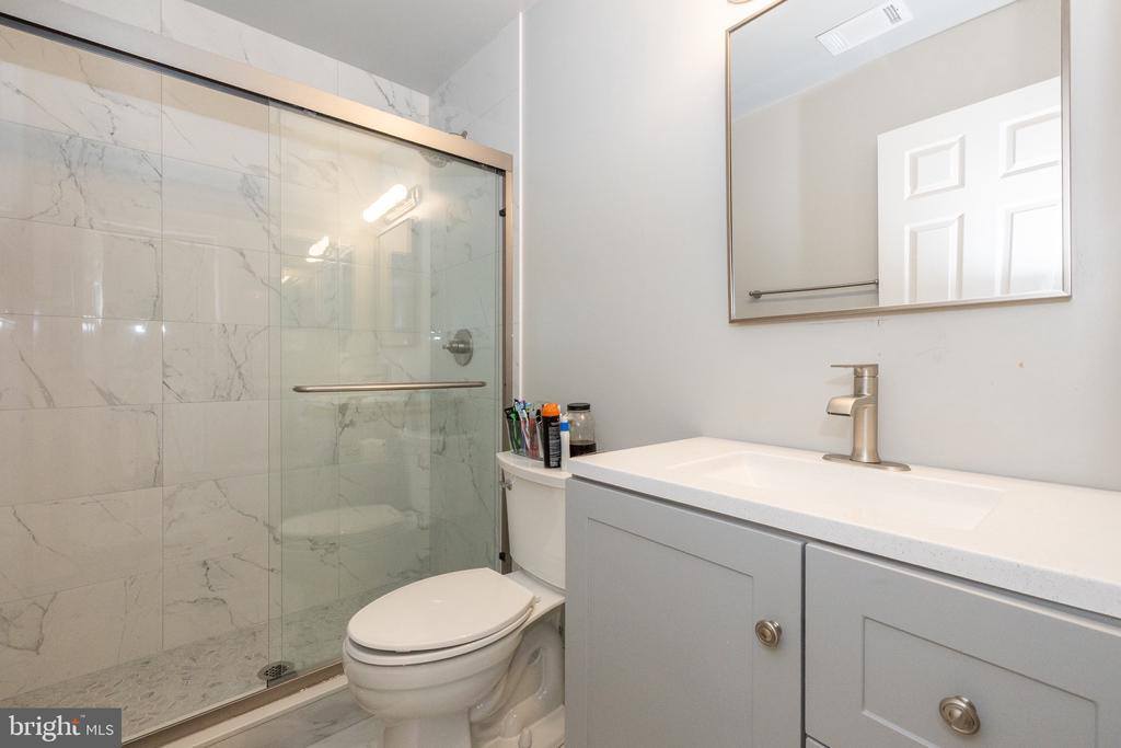 2456 Covered Wagon Court, Herndon, VA 20171
