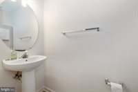 2456 Covered Wagon Court, Herndon, VA 20171