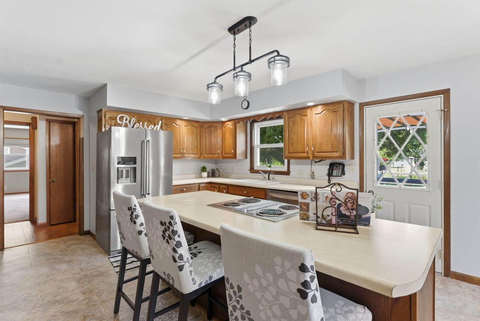 1017 11th Avenue, Orion, IL 61273