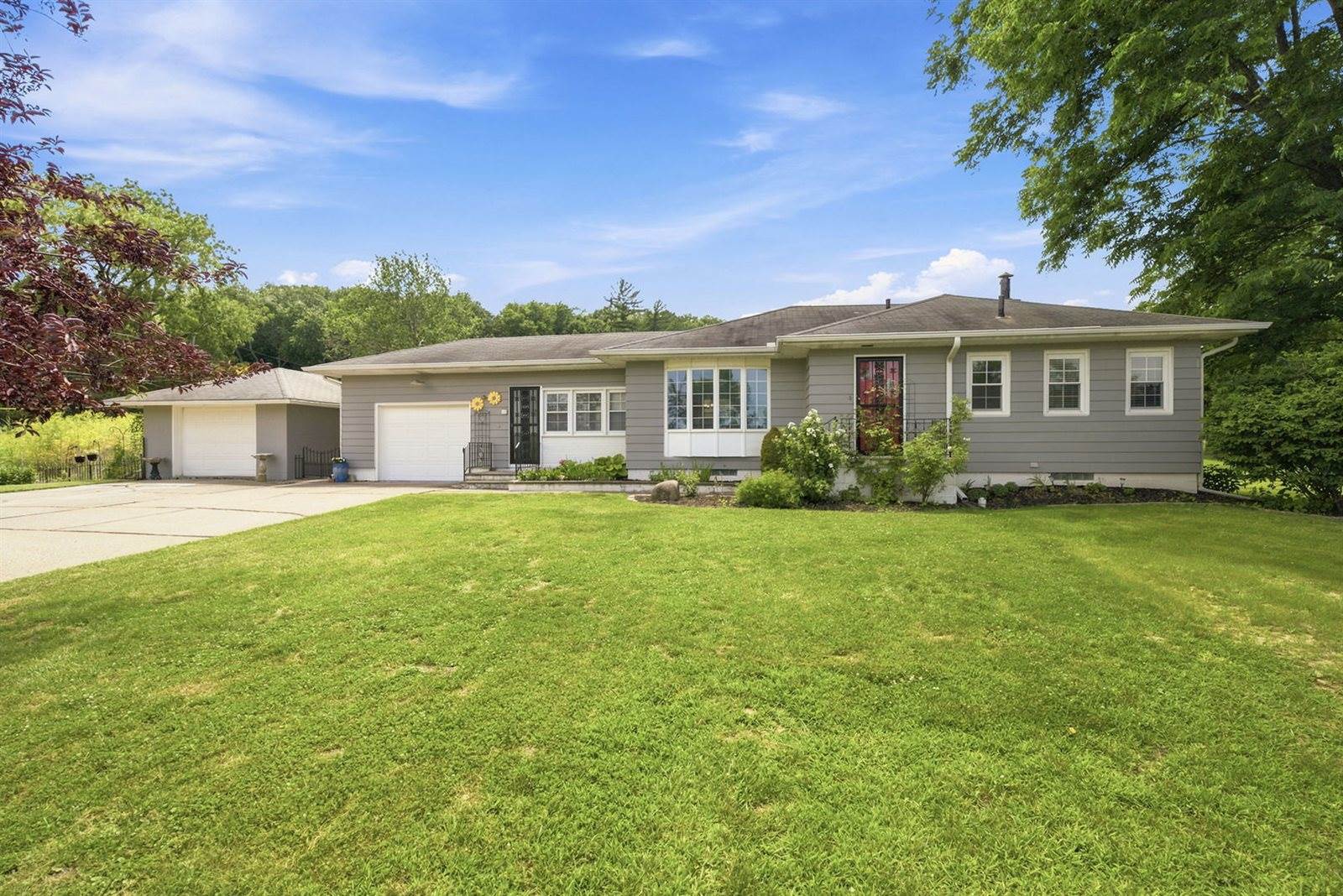 18104 Route 84 North, East Moline, IL 61244