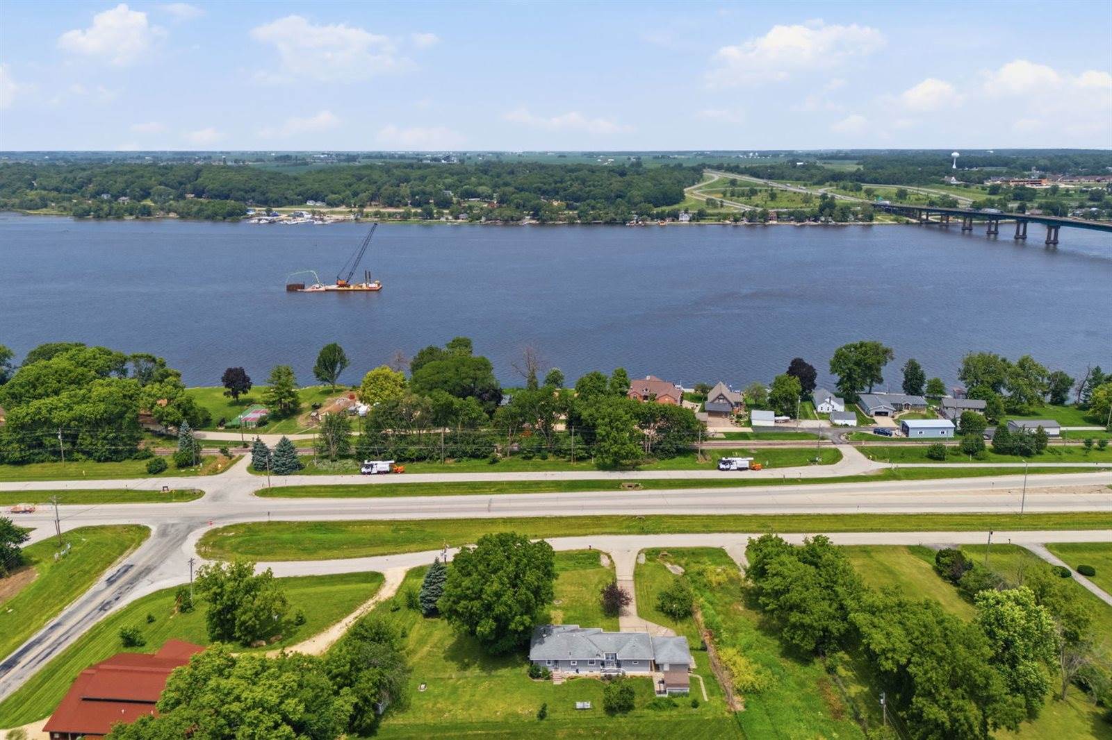 18104 Route 84 North, East Moline, IL 61244