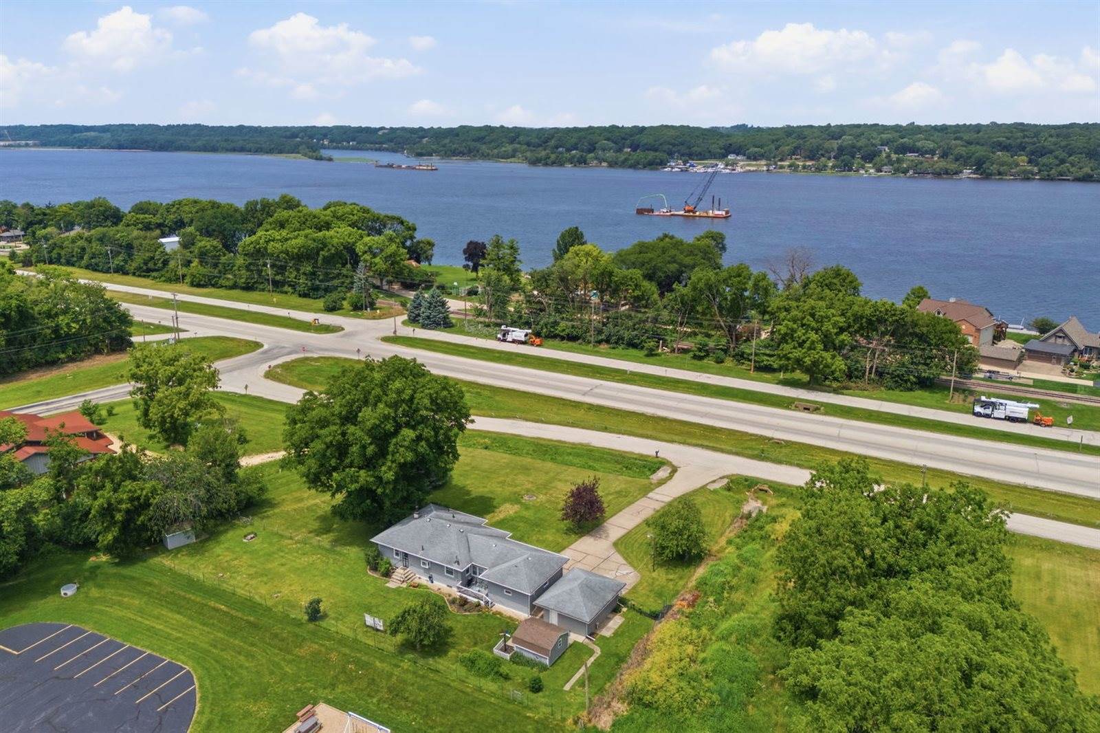 18104 Route 84 North, East Moline, IL 61244