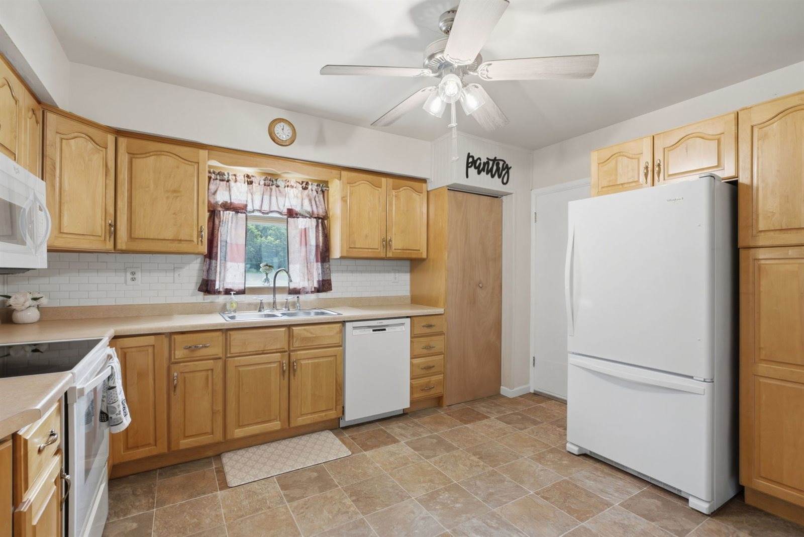 18104 Route 84 North, East Moline, IL 61244