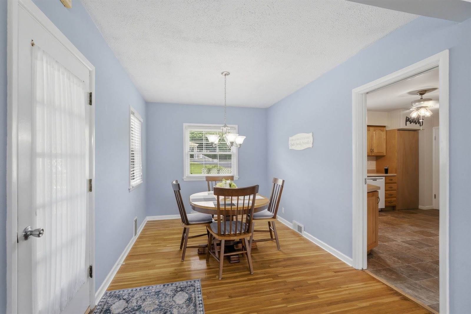 18104 Route 84 North, East Moline, IL 61244