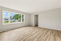 307 33rd Avenue, East Moline, IL 61244