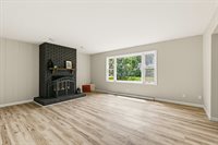 307 33rd Avenue, East Moline, IL 61244