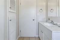 307 33rd Avenue, East Moline, IL 61244