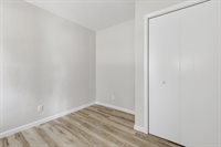 307 33rd Avenue, East Moline, IL 61244