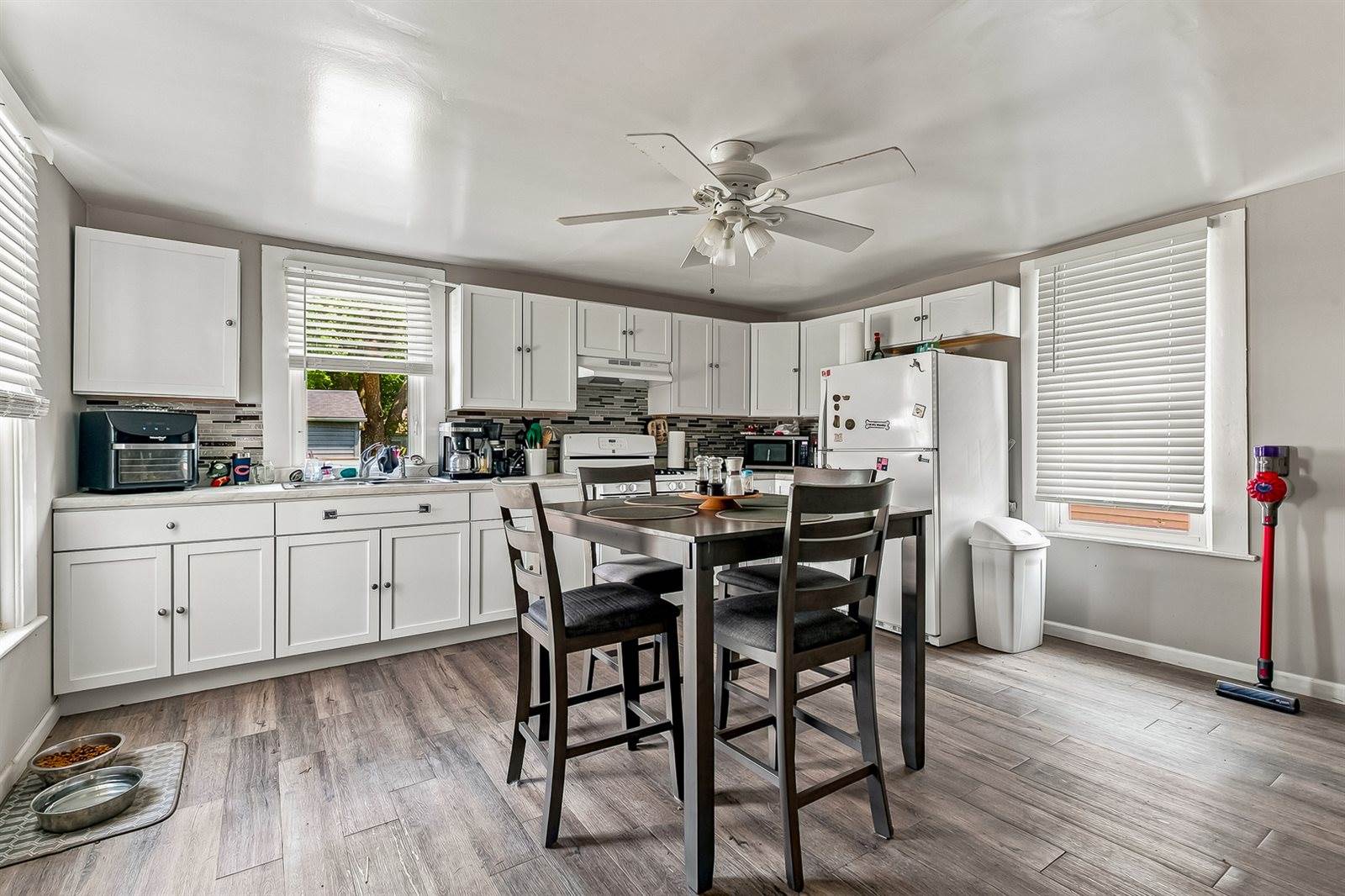 2320 18th Street A, Moline, IL 61265