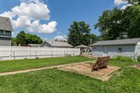 2320 18th Street A, Moline, IL 61265