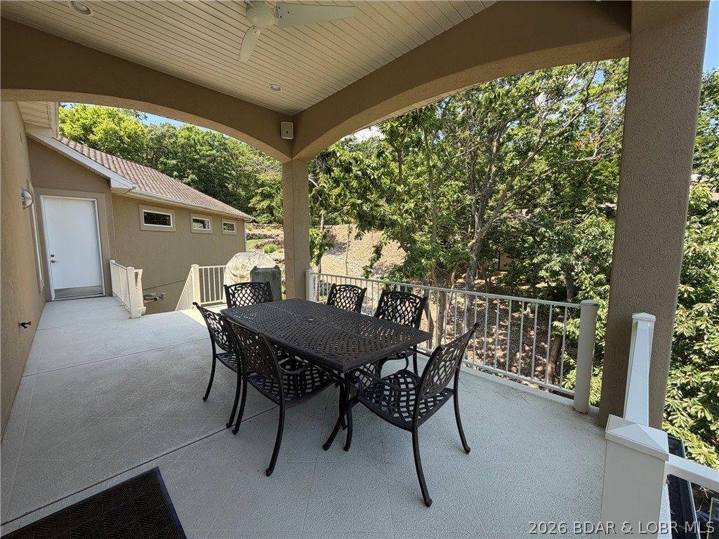440 Brookhaven Lane, Sunrise Beach, MO 65079