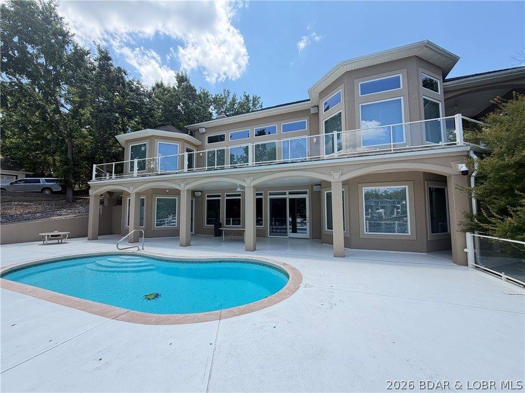 440 Brookhaven Lane, Sunrise Beach, MO 65079