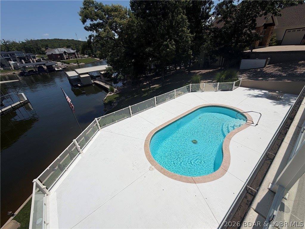 440 Brookhaven Lane, Sunrise Beach, MO 65079