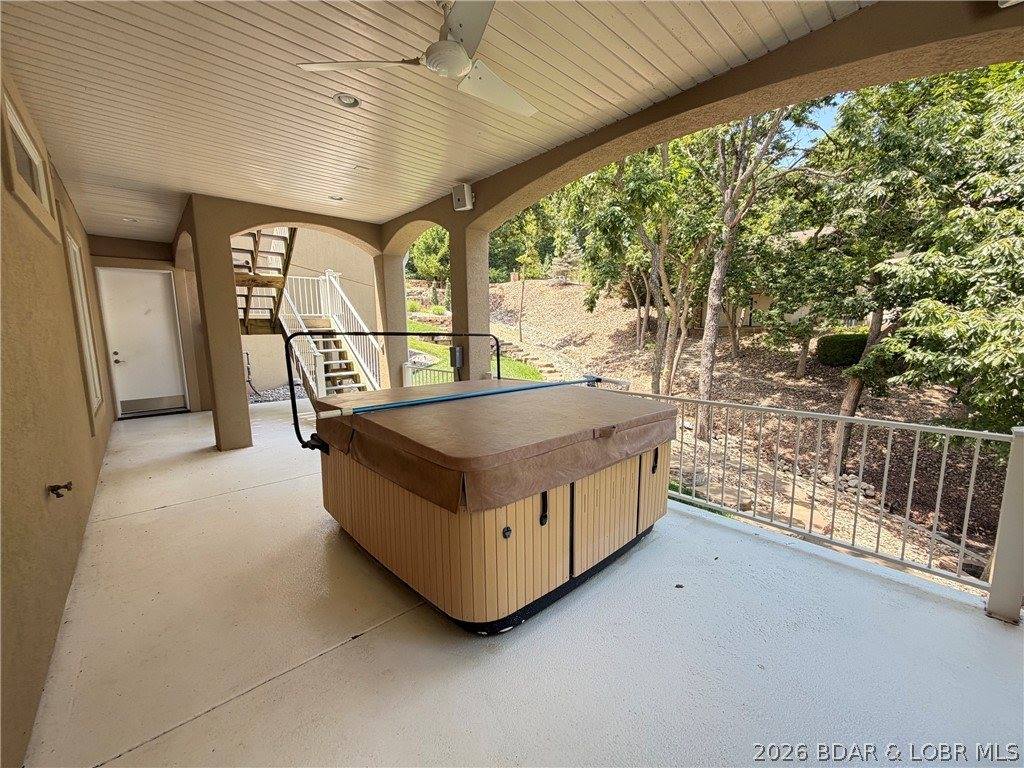 440 Brookhaven Lane, Sunrise Beach, MO 65079