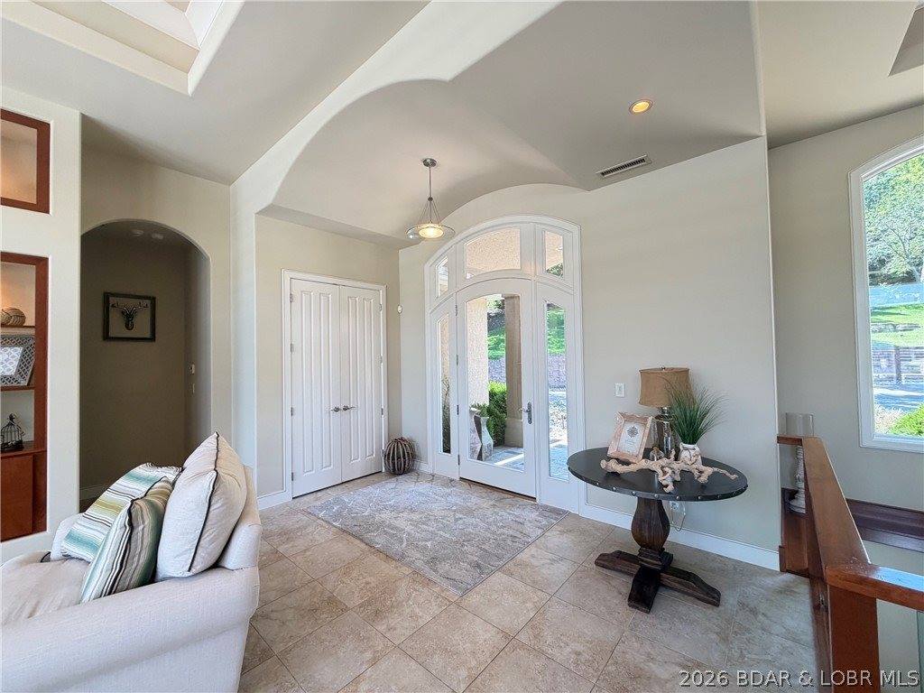 440 Brookhaven Lane, Sunrise Beach, MO 65079