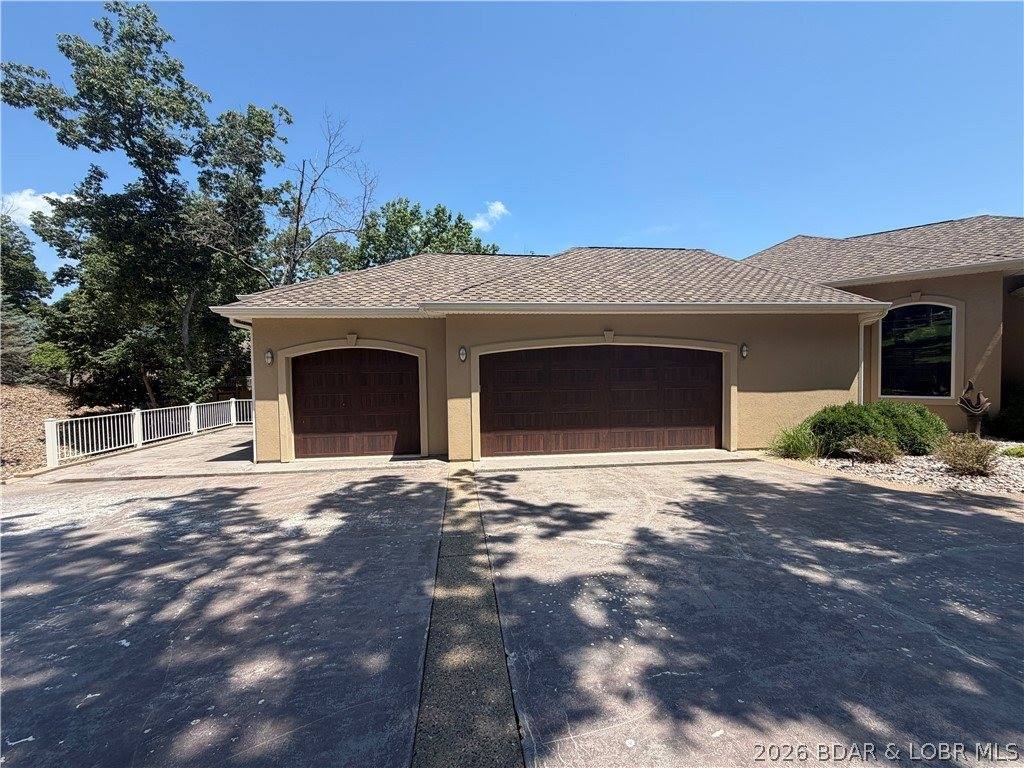 440 Brookhaven Lane, Sunrise Beach, MO 65079