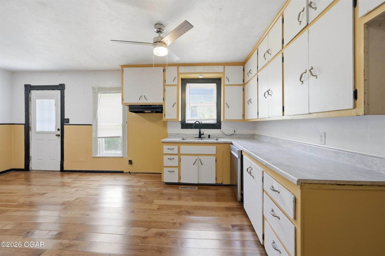 1007 Grant Street, Carthage, MO 64836