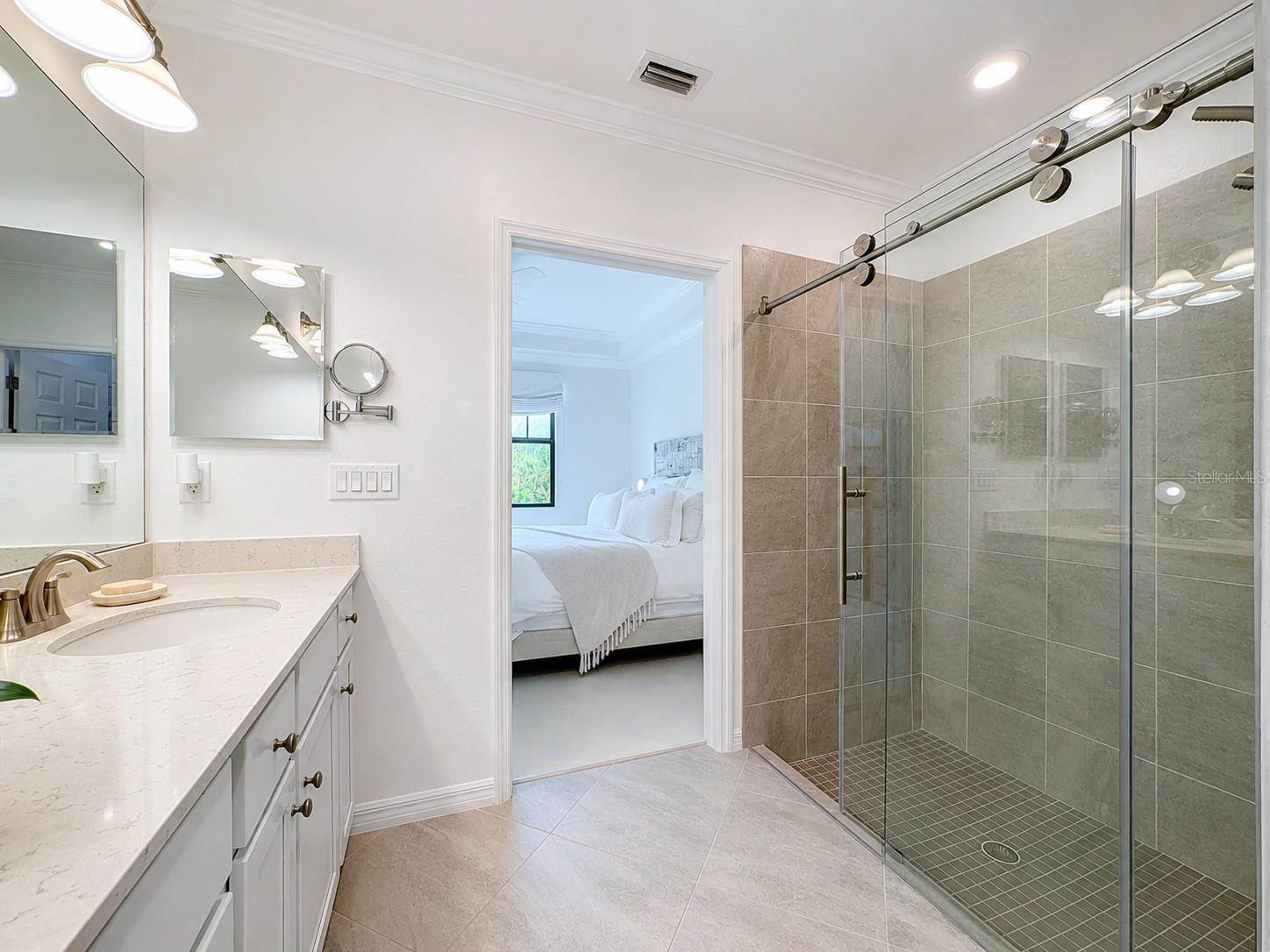 10051 Crooked Creek Drive, Venice, FL 34293