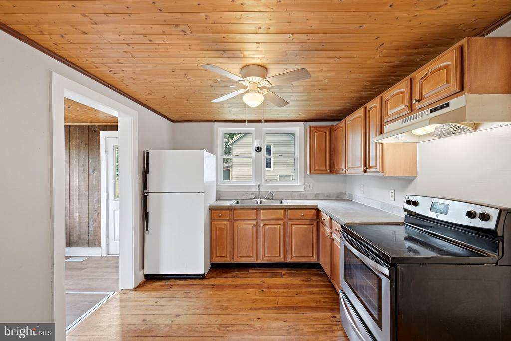 2042 Brucetown Road, Clear Brook, VA 22624