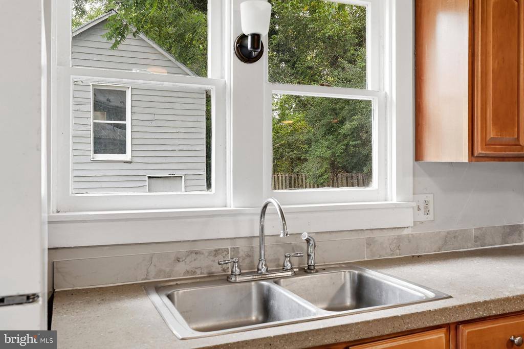 2042 Brucetown Road, Clear Brook, VA 22624