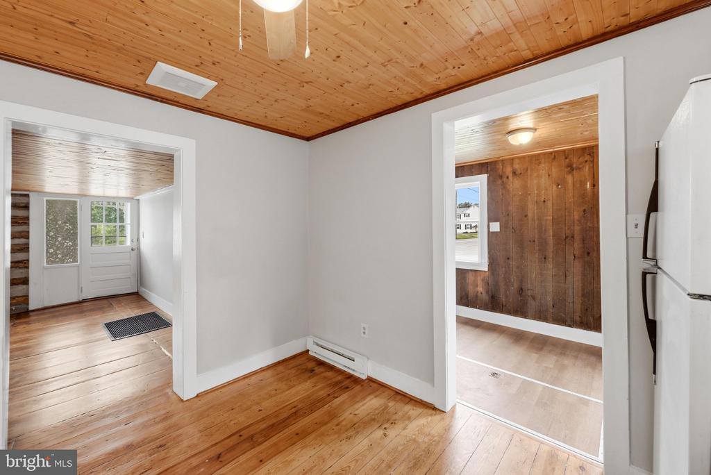 2042 Brucetown Road, Clear Brook, VA 22624