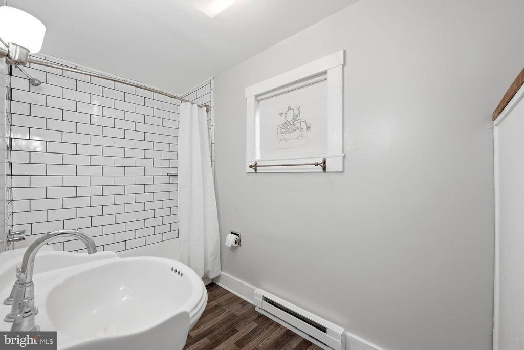 2042 Brucetown Road, Clear Brook, VA 22624