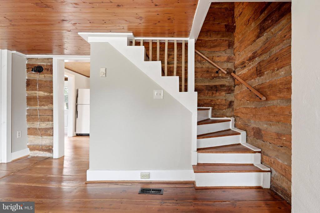 2042 Brucetown Road, Clear Brook, VA 22624
