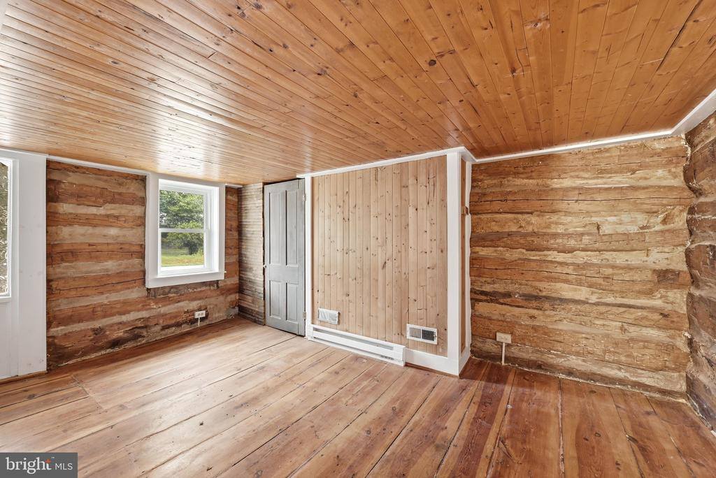 2042 Brucetown Road, Clear Brook, VA 22624