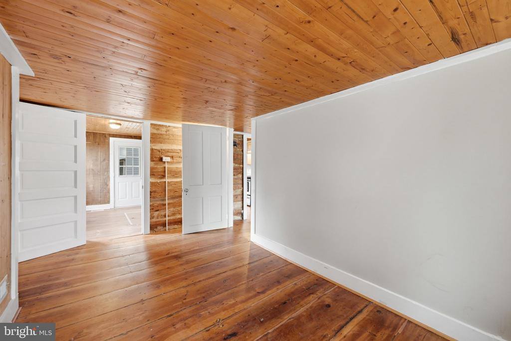 2042 Brucetown Road, Clear Brook, VA 22624