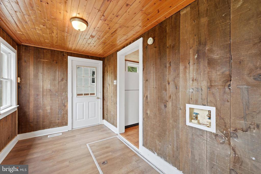 2042 Brucetown Road, Clear Brook, VA 22624