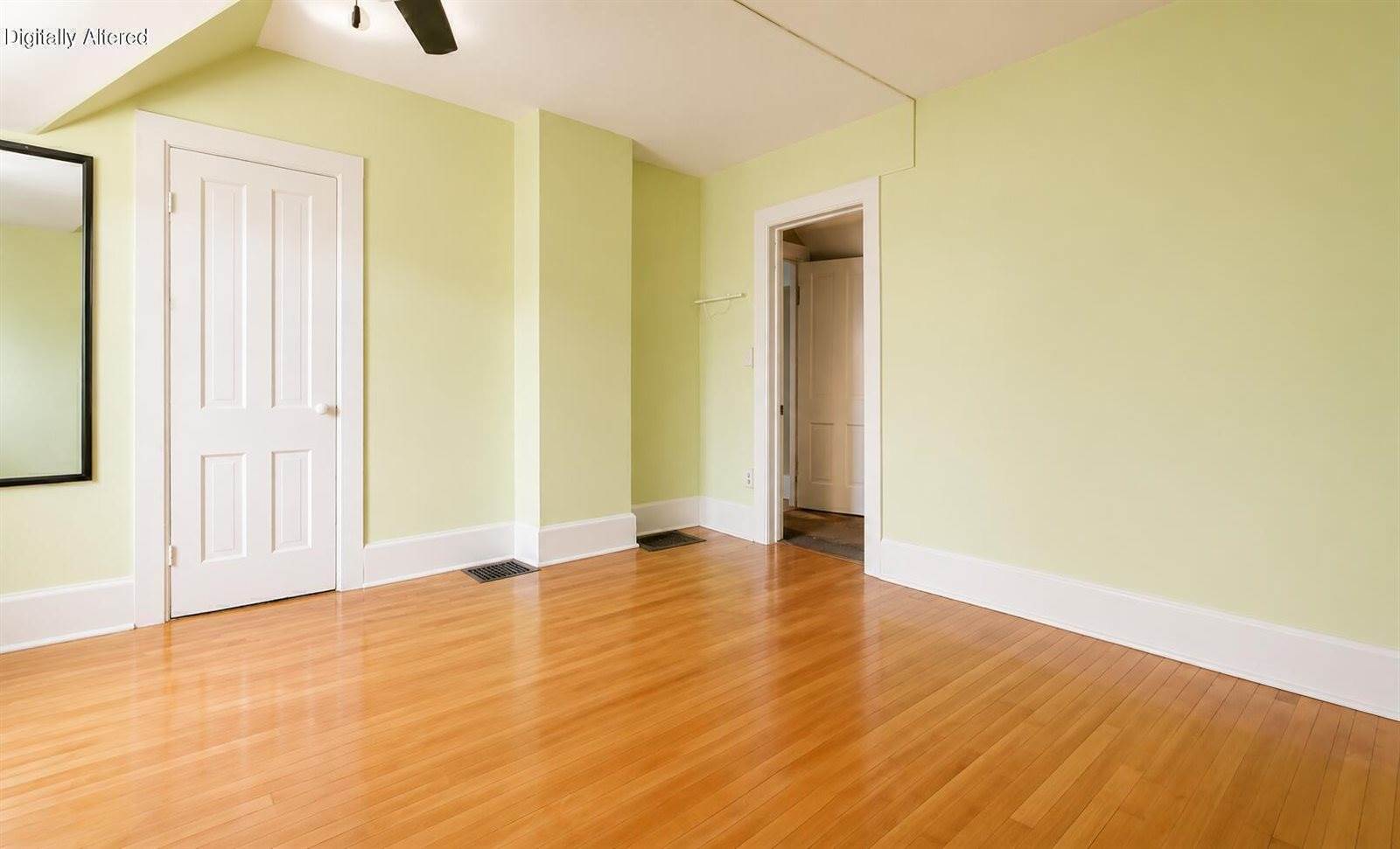 1028 South 32nd St, Milwaukee, WI 53215