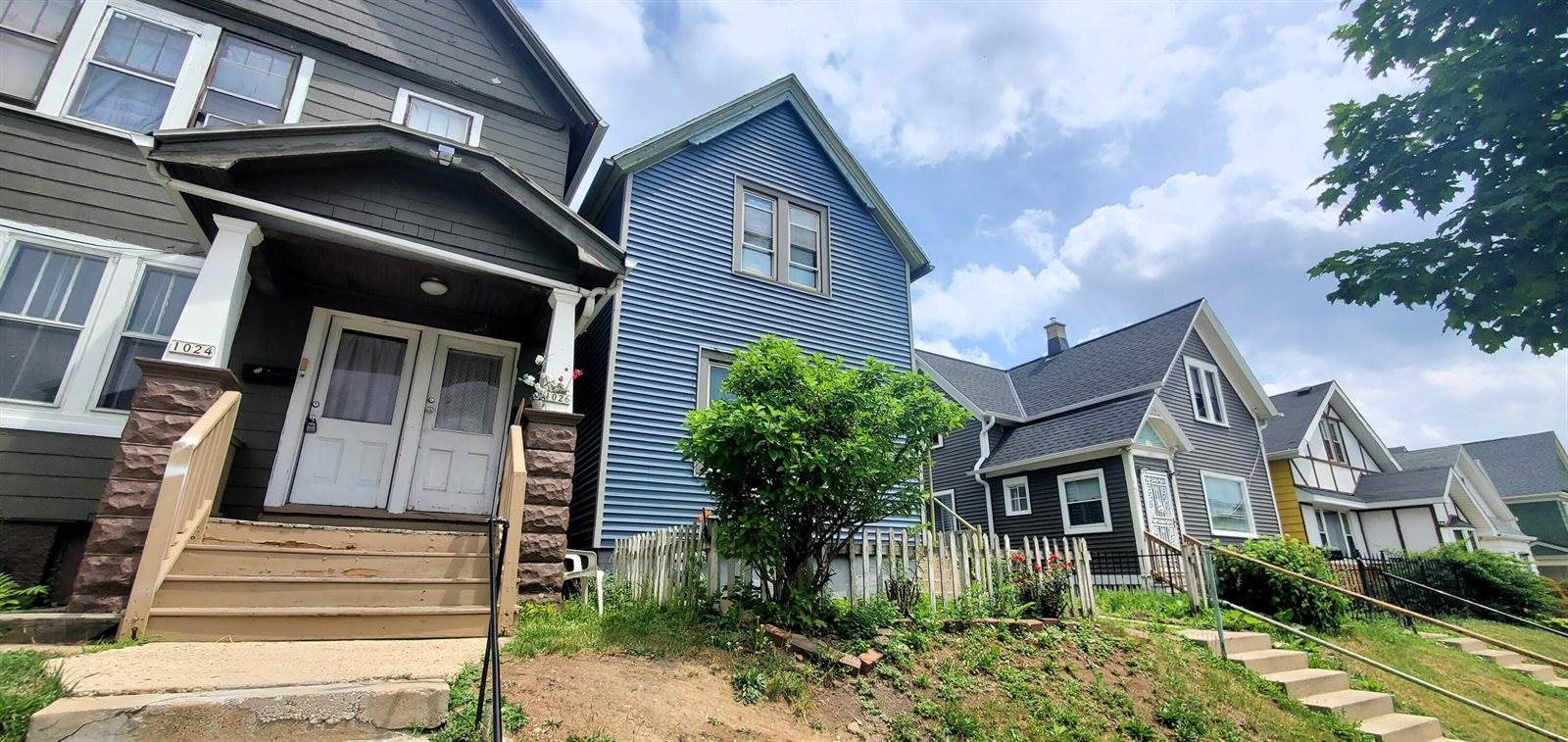 1028 South 32nd St, Milwaukee, WI 53215