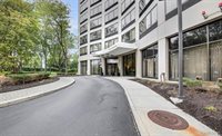 5000 Towncenter Center, SouthfieldCity_Oakland, MI 48075