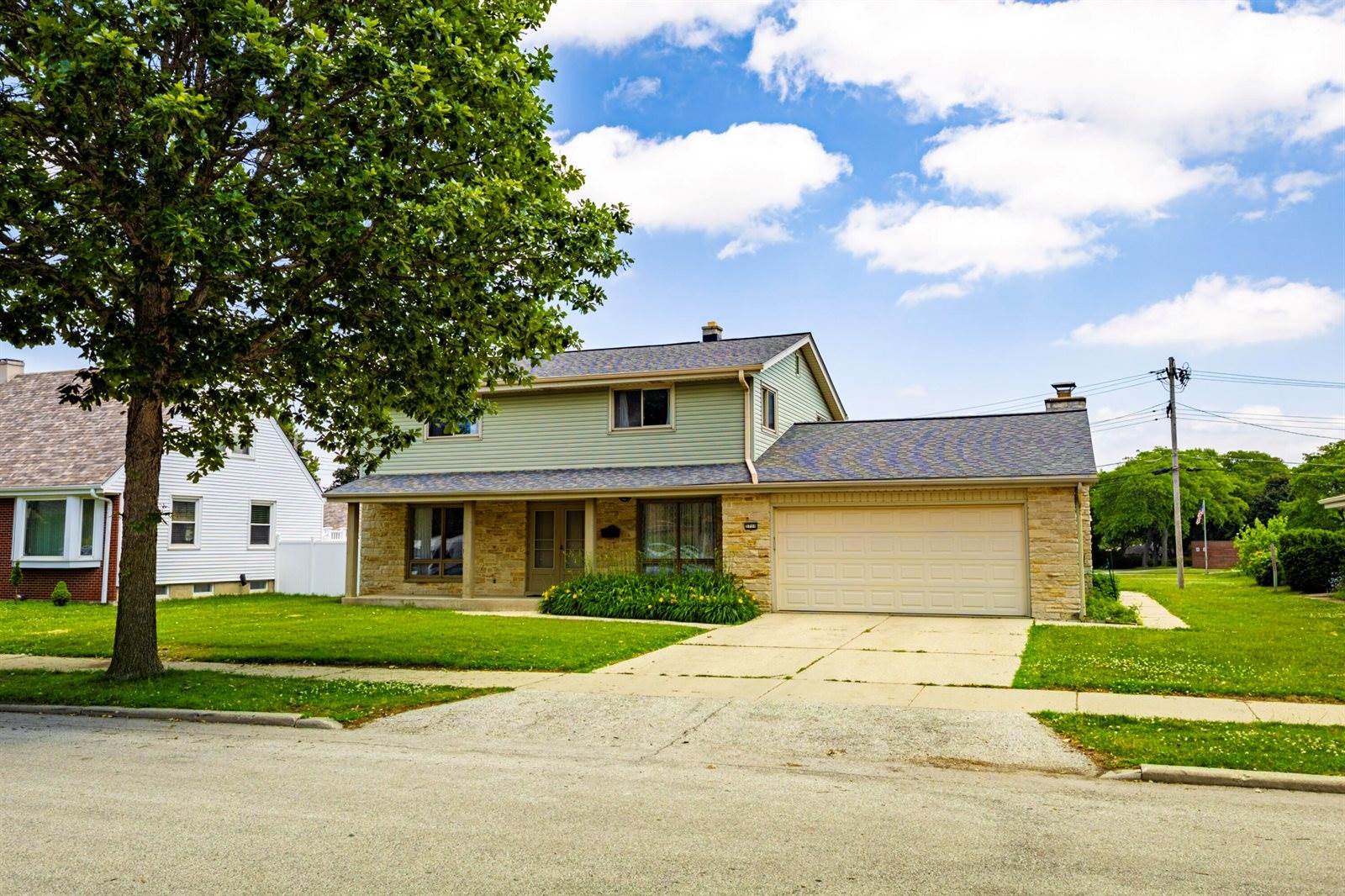 3710 South Massachusetts Ave, Milwaukee, WI 53220