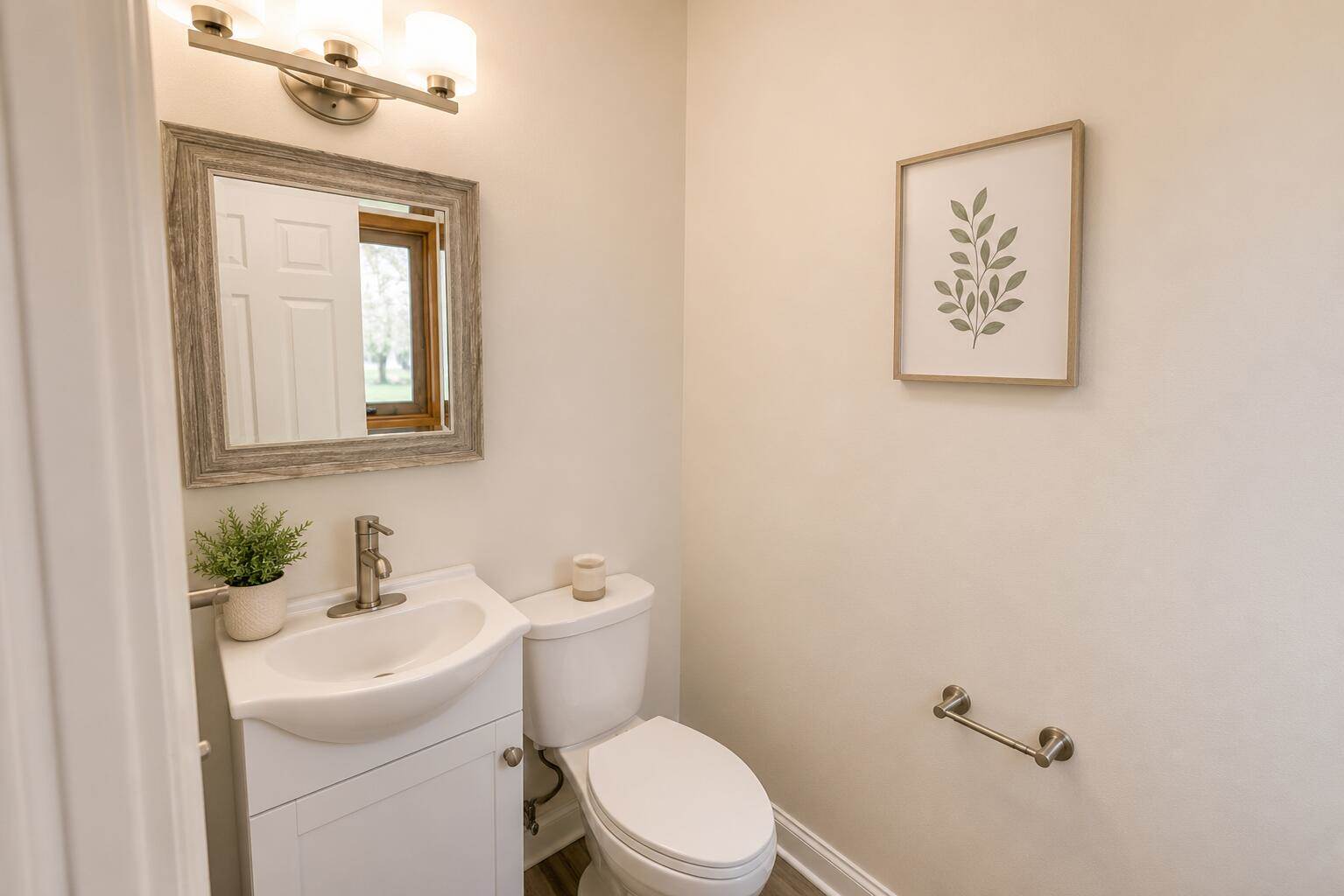 3710 South Massachusetts Ave, Milwaukee, WI 53220