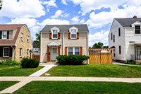 2350 South 56th St, West Allis, WI 53219