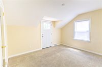 2350 South 56th St, West Allis, WI 53219