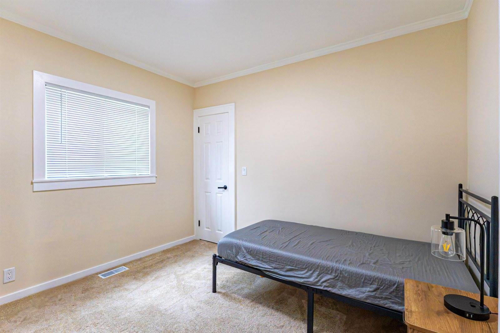 1408 West Manitoba St, Milwaukee, WI 53215