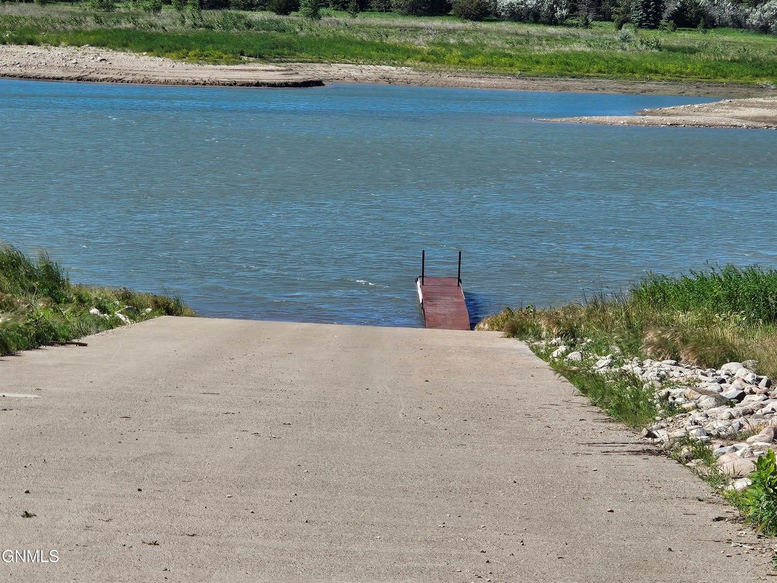 L9 B1 Dakota Point, Garrison, ND 58540