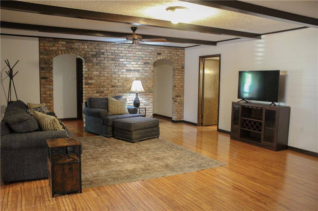 20595 Blind Street, Livingston, LA 70754