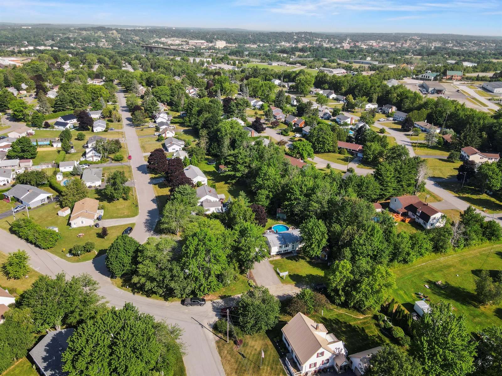 68 Lorraine Avenue, Brewer, ME 04412